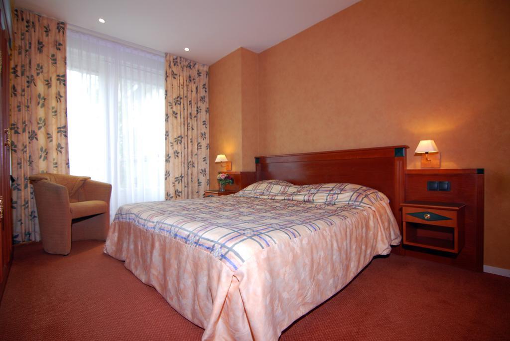 Hotel Inkelshoes Epen Habitación foto
